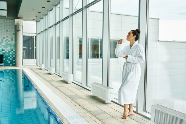 Grzejnik stojący, miedziano-aluminiowy REGULUS-system VERTAGO VR 3/ 60 -boczny VR0306